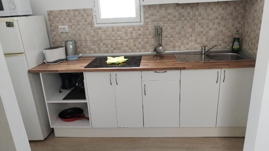 Apartamento Sol A Free Parking Air Conditioning Vecindario  Exterior foto
